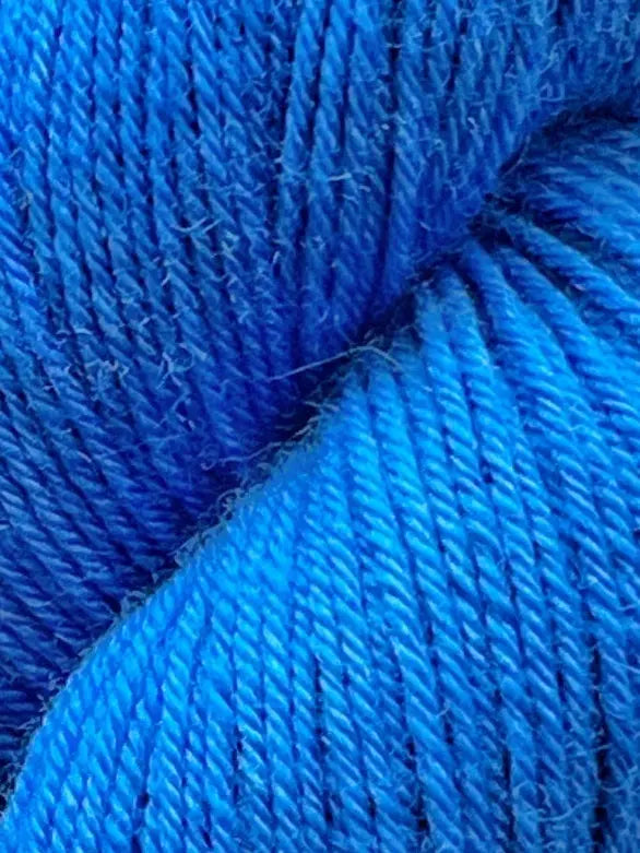 Bluefaced Leicester, Royal Blue M-L Sjøgren Håndfarvet Garn