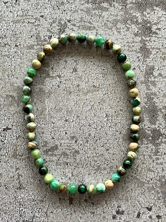 Håndlavet krystal halskæde med grøn angelit perler.