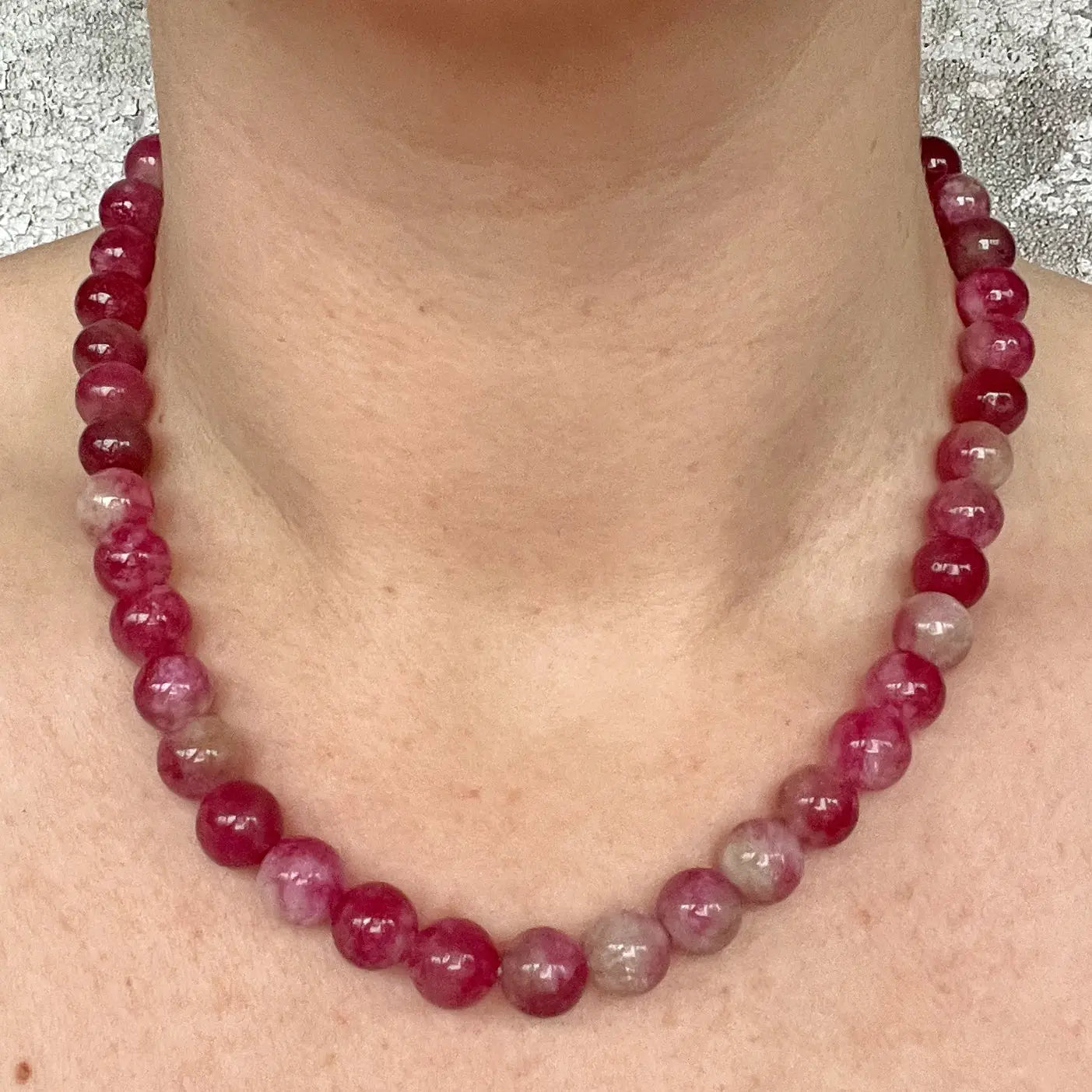 Håndlavet krystal halskæde med vandmelon turmalin perler.