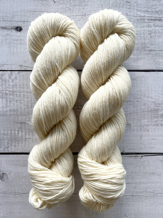 Farv dit eget garn med Ufarvet Garn, Bluefaced Leicester