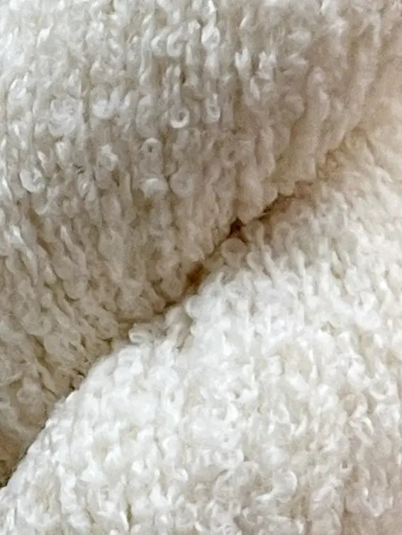 Ufarvet Garn, Merino Bouclé M-L Sjøgren Ufarvet Garn