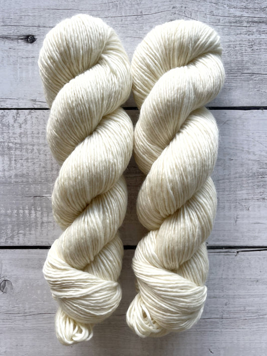 Farv dit eget garn med Ufarvet Garn, Single Merino DK