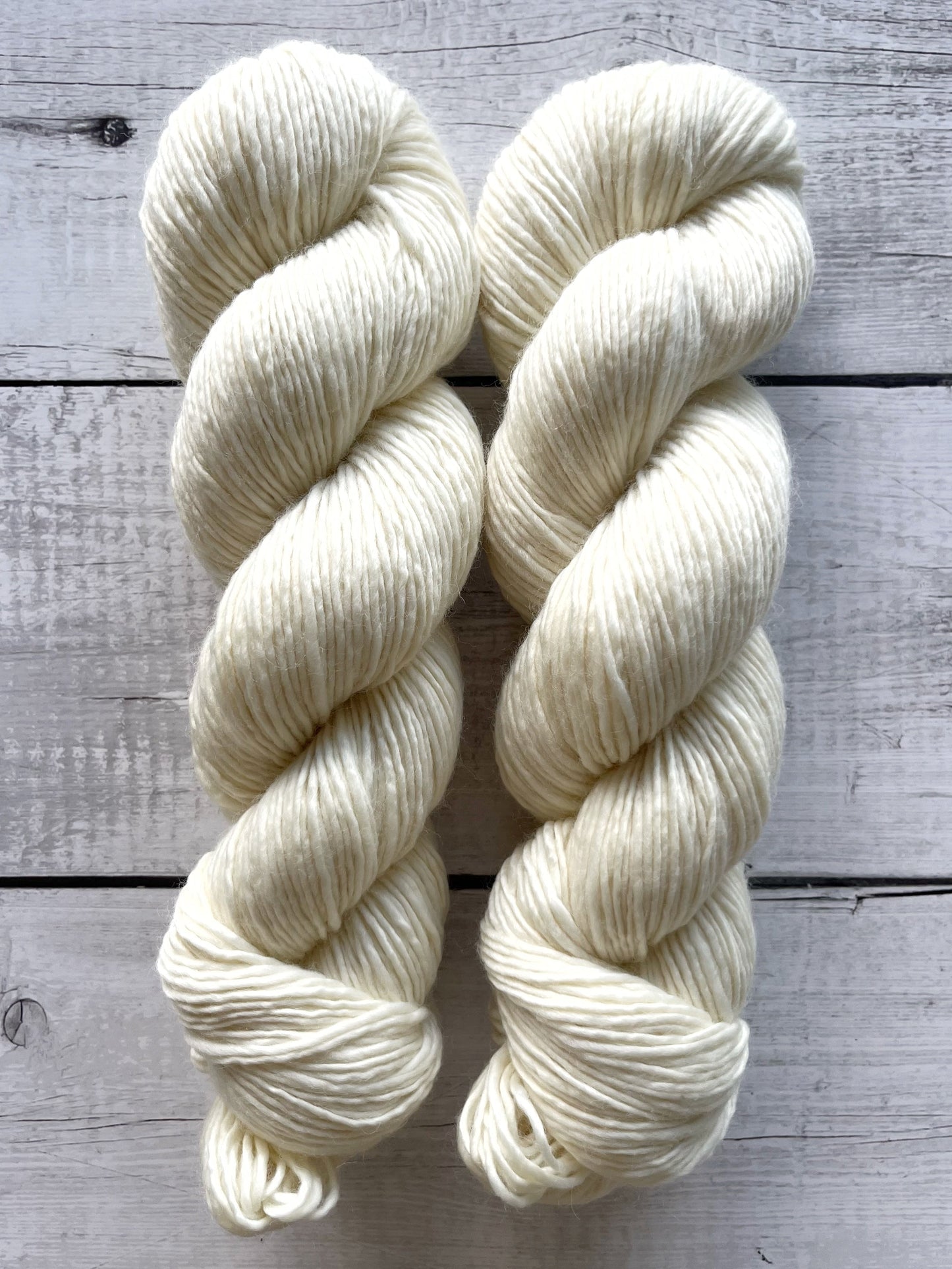 Farv dit eget garn med Ufarvet Garn, Single Merino DK