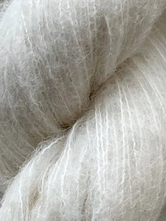 Ufarvet Garn, Suri Alpaca Silk