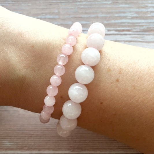 Håndlavet krystal armbånd med rosa kvarts perler.