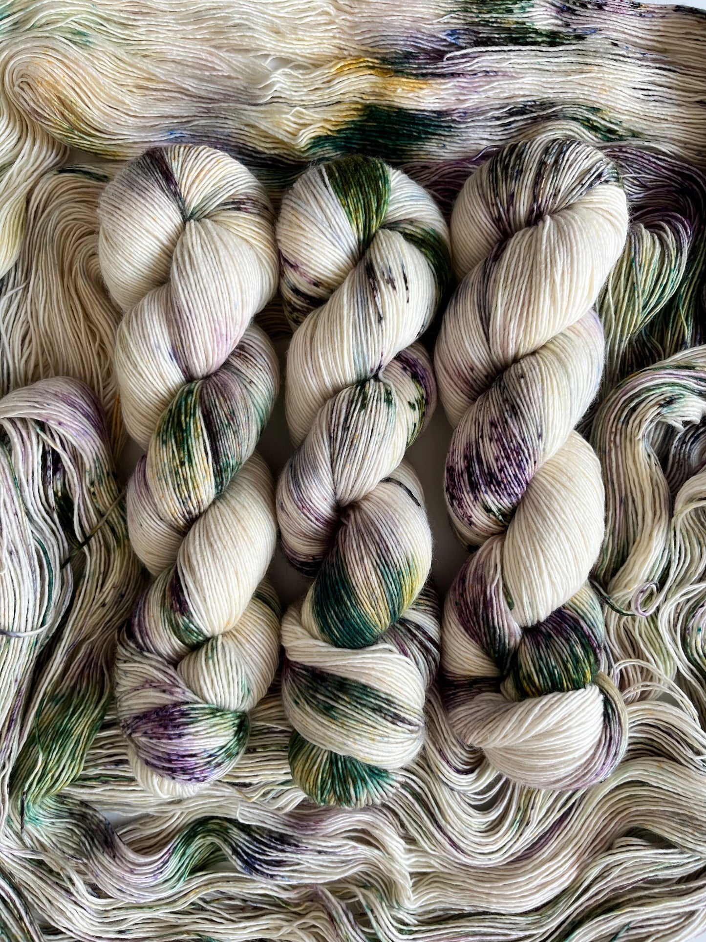 Mix-Selv Håndfarvet Garn, Single Merino