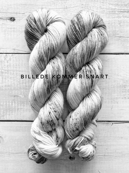 Merino Bamboo, Plum Leaf