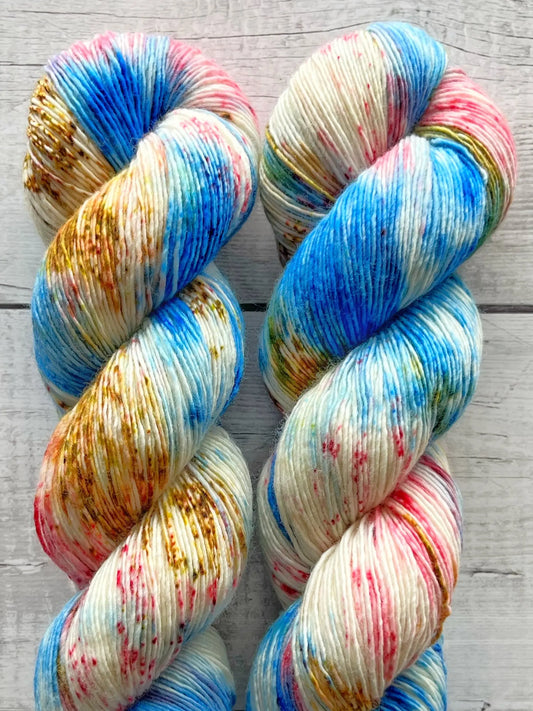 Single Merino, Blue Splash M-L Sjøgren Håndfarvet Garn