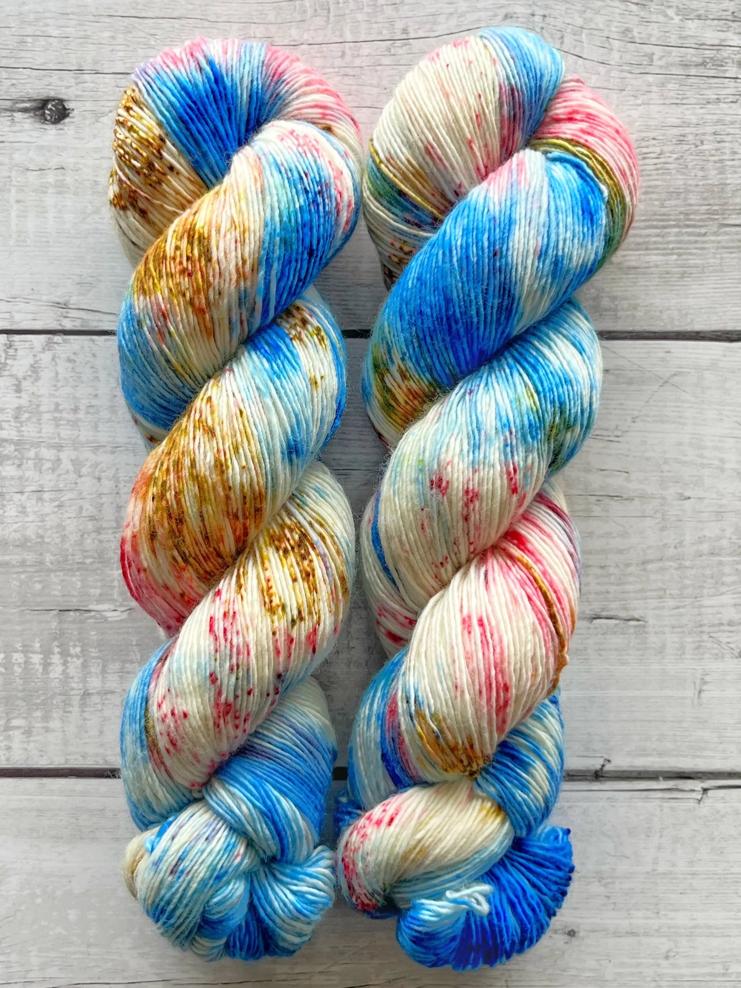 Single Merino, Blue Splash M-L Sjøgren Håndfarvet Garn
