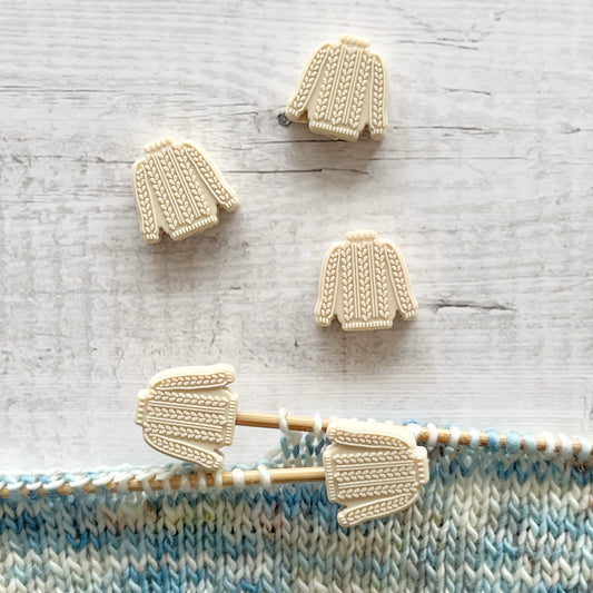 Beige Sweater Maskestopper M-L Sjøgren Maskestopper