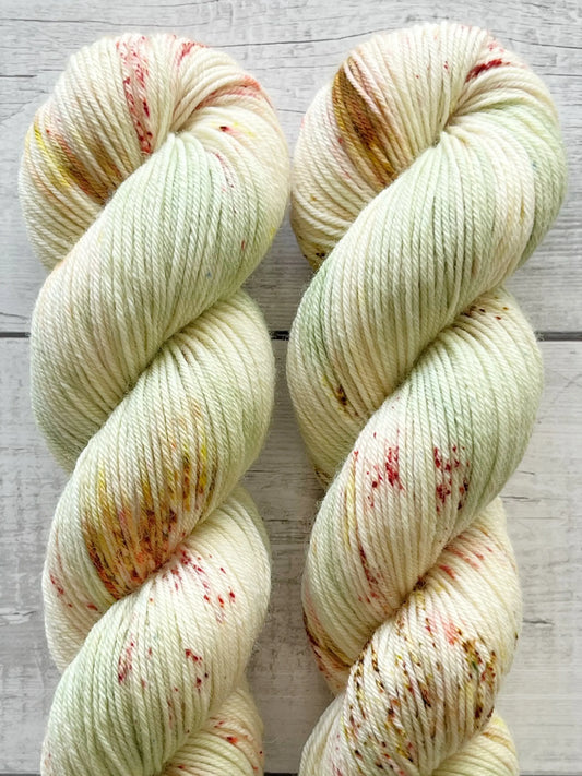 Bluefaced Leicester, Pistachio Sorbet M-L Sjøgren Håndfarvet Garn