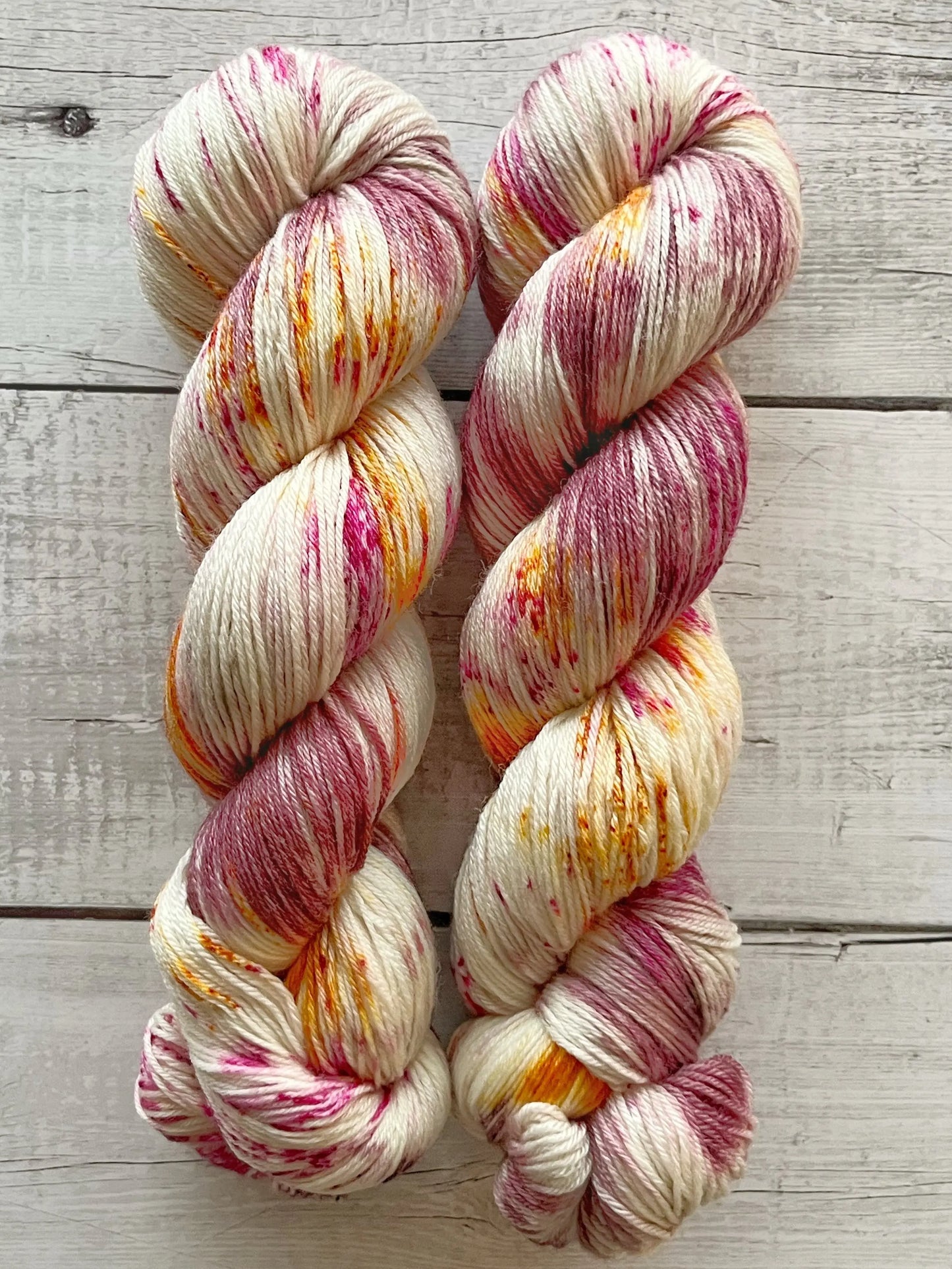 Merino Bamboo, Pink Sunset M-L Sjøgren Håndfarvet Garn
