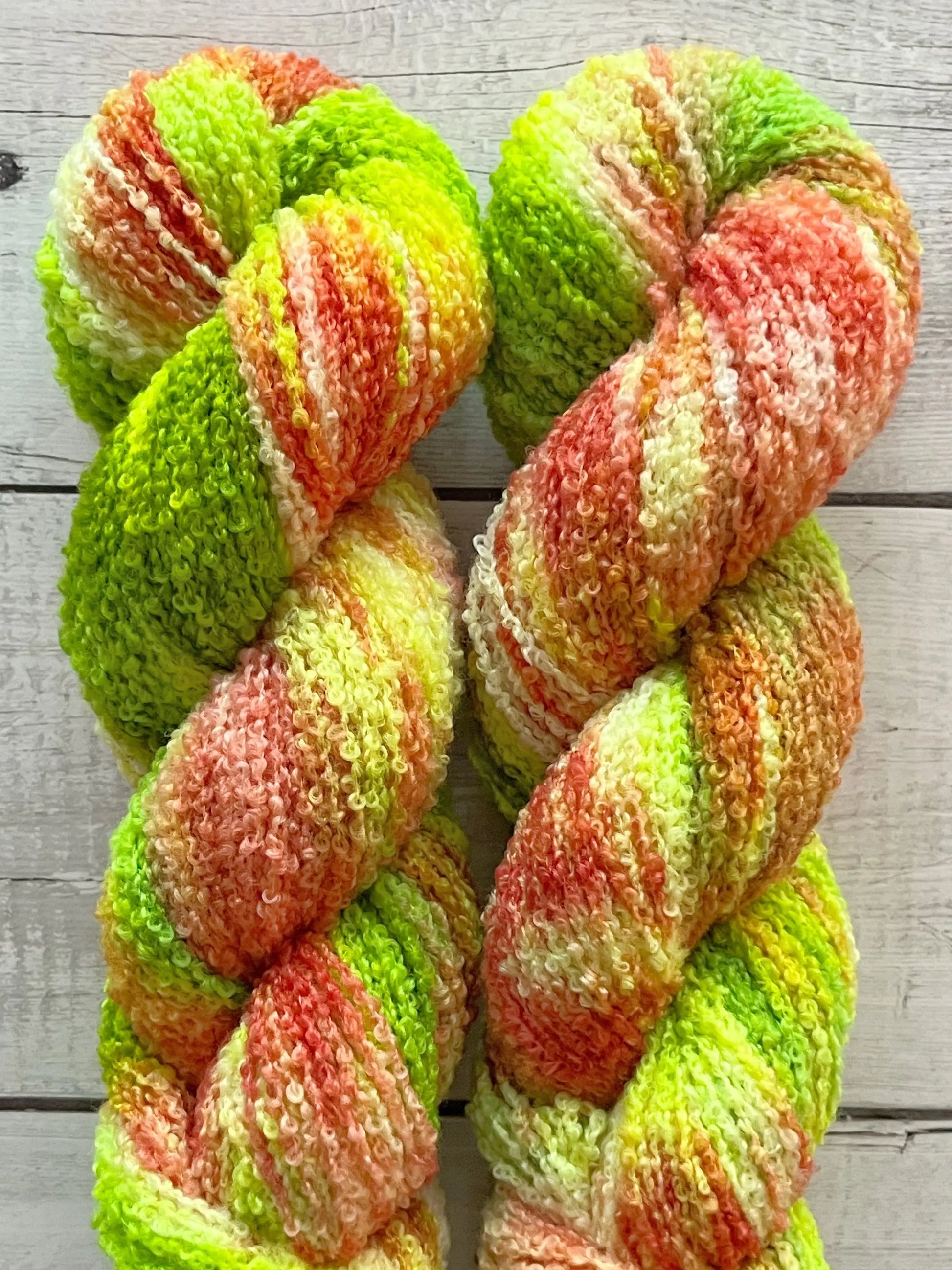 Merino Bouclé, Candy Melon M-L Sjøgren