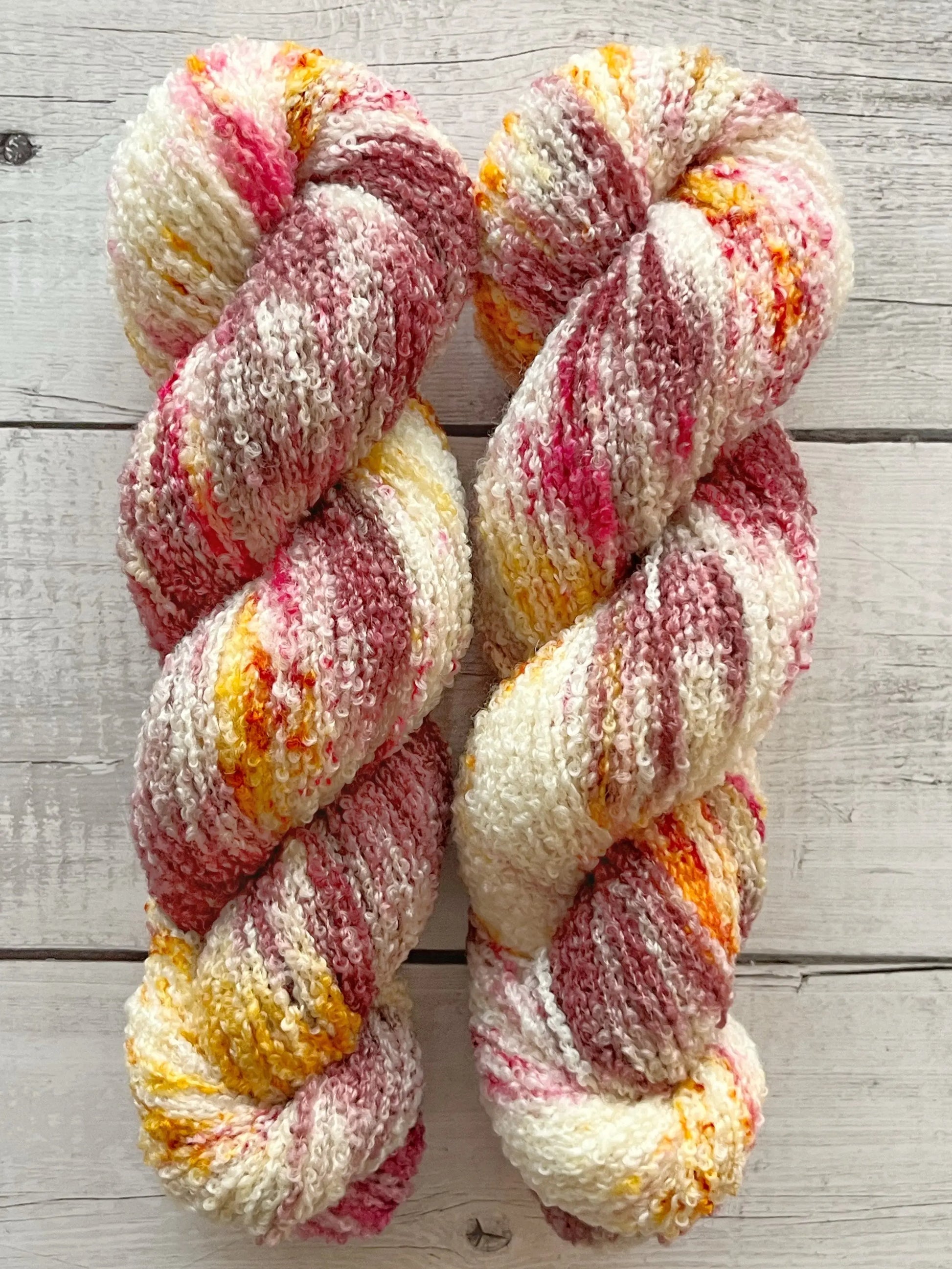 Merino Bouclé, Pink Sunset M-L Sjøgren Håndfarvet Garn