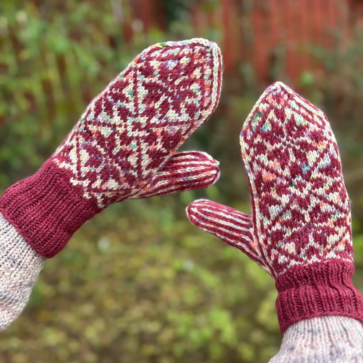 Strikkekit - Nora Mittens af Knitlidt M-L Sjøgren